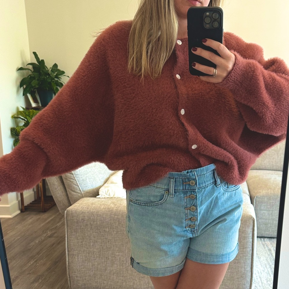 LISTICLE Drop Shoulder Fluffy Rosewood Pink Sweater Size S
